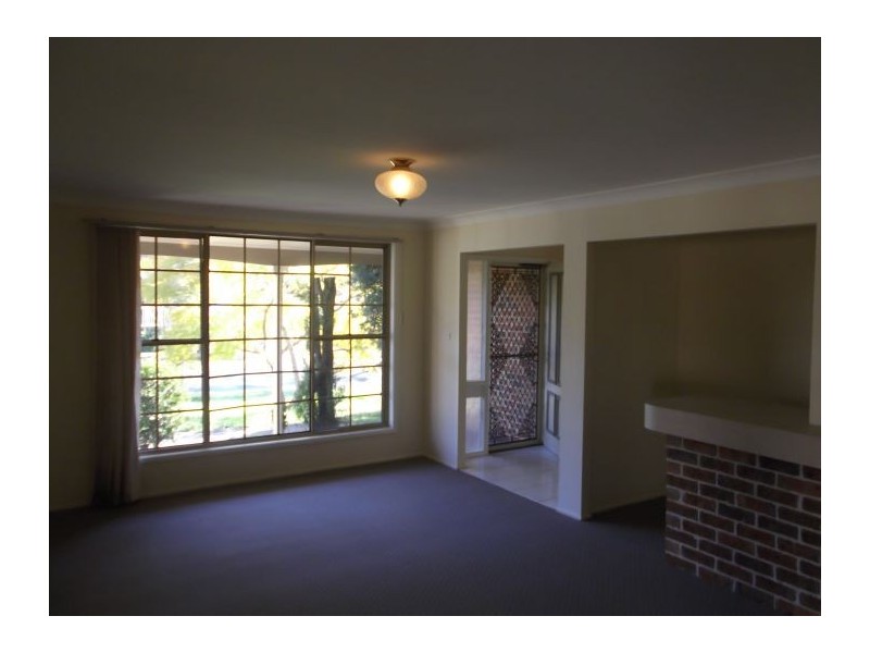 6 Woodgrove Ave, Cherrybrook NSW 2126