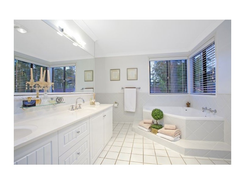 28 Merelynne Avenue, West Pennant Hills NSW 2125