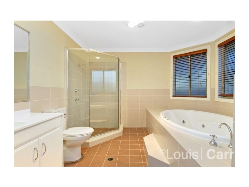 2 Millcroft Wy, Beaumont Hills NSW 2155