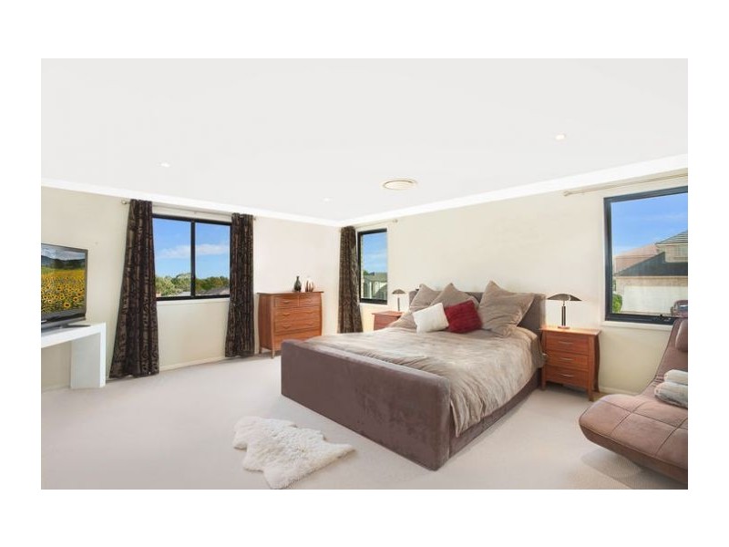 2 Brookfield Way, Castle Hill NSW 2154