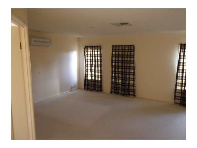 2 Fernleigh Place, Cherrybrook NSW 2126