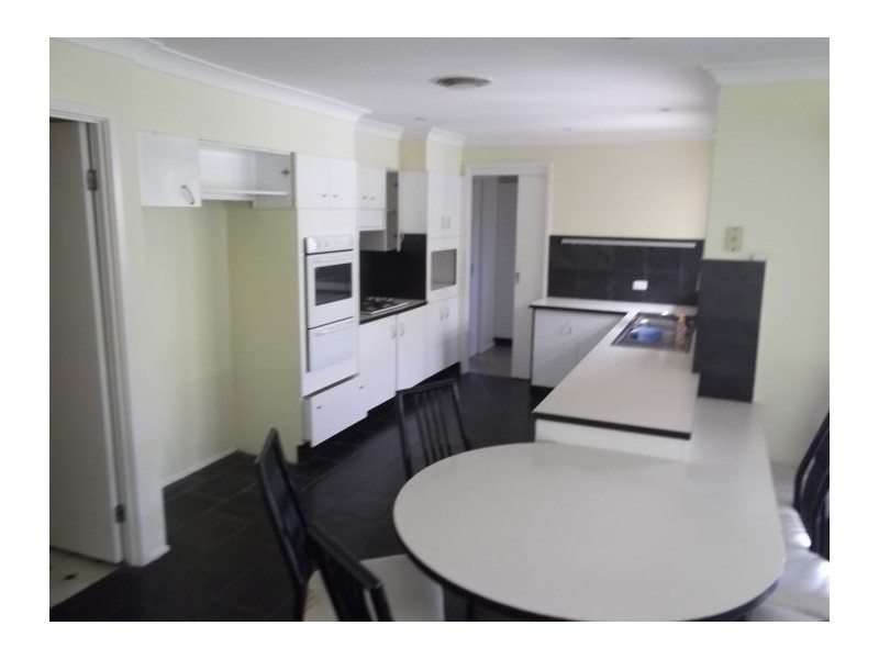 5 Fallon Dr, Dural NSW 2158