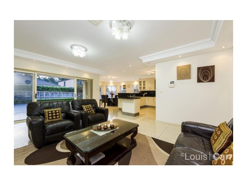 5 Honeyeater Crescent, Beaumont Hills NSW 2155