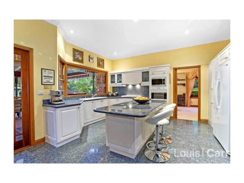 1 Ridgemont Close, West Pennant Hills NSW 2125
