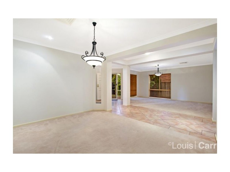 6 Fernleaf Crescent, Beaumont Hills NSW 2155