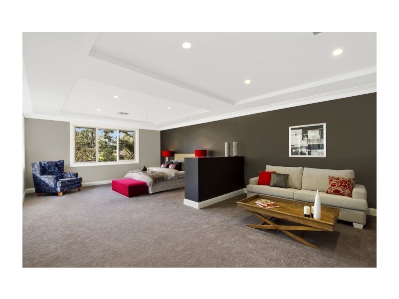 83 Bredon Avenue, West Pennant Hills NSW 2125