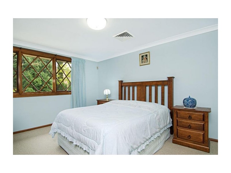10 Wesley Pl, Cherrybrook NSW 2126