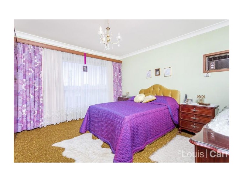 10 Mulheron Ave, Baulkham Hills NSW 2153