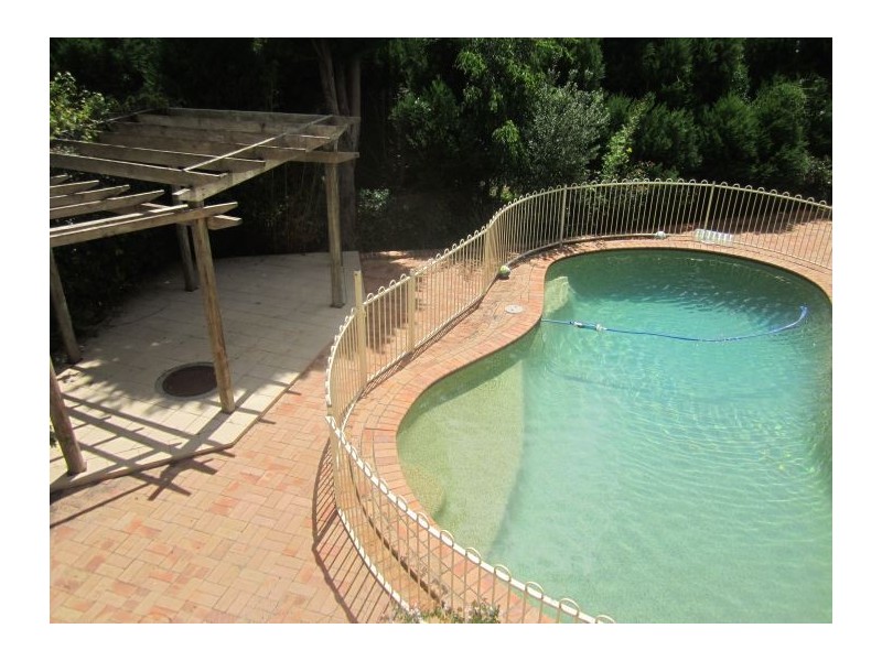 32 Bellbird Drive, West Pennant Hills NSW 2125
