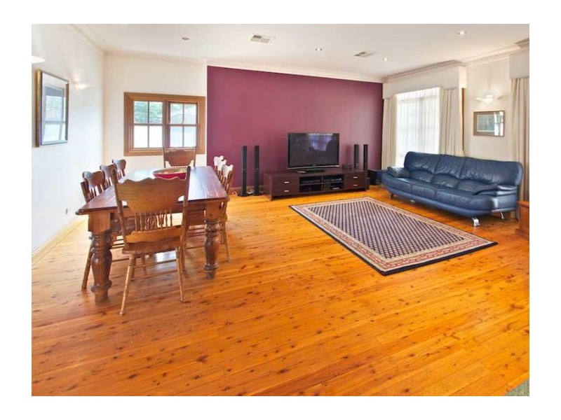 21 Bishop Avenue, West Pennant Hills NSW 2125
