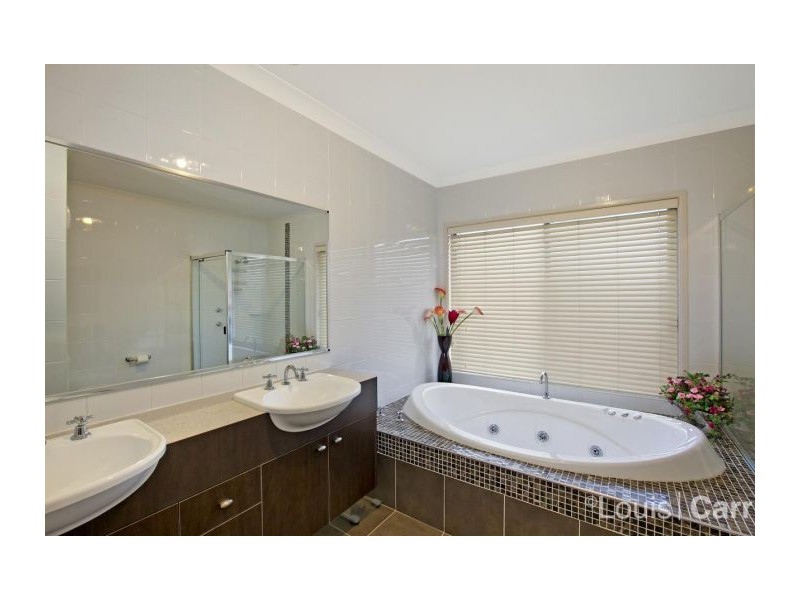 33 Rebellion Circuit, Beaumont Hills NSW 2155