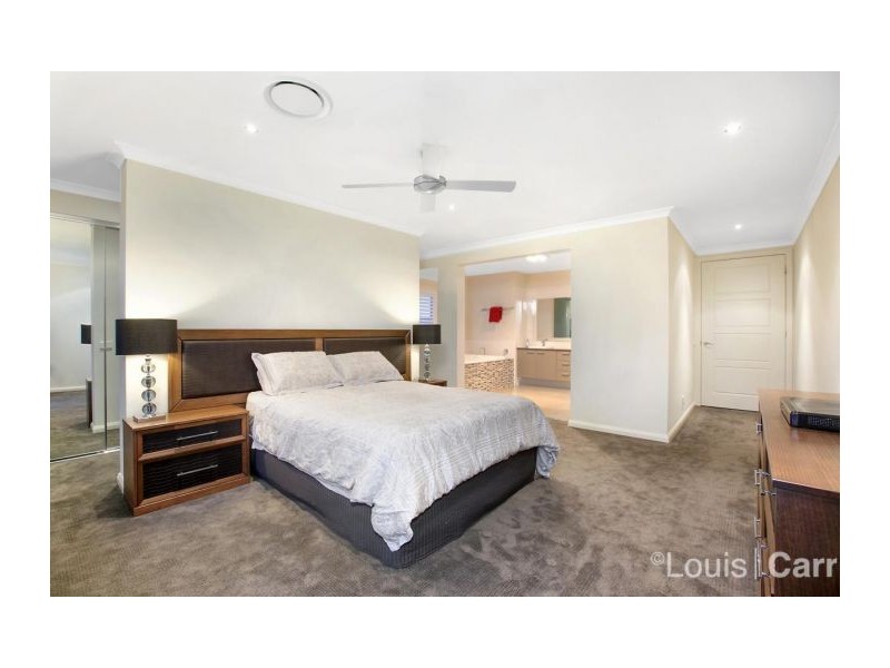 21 Eaglewood Gardens, Beaumont Hills NSW 2155