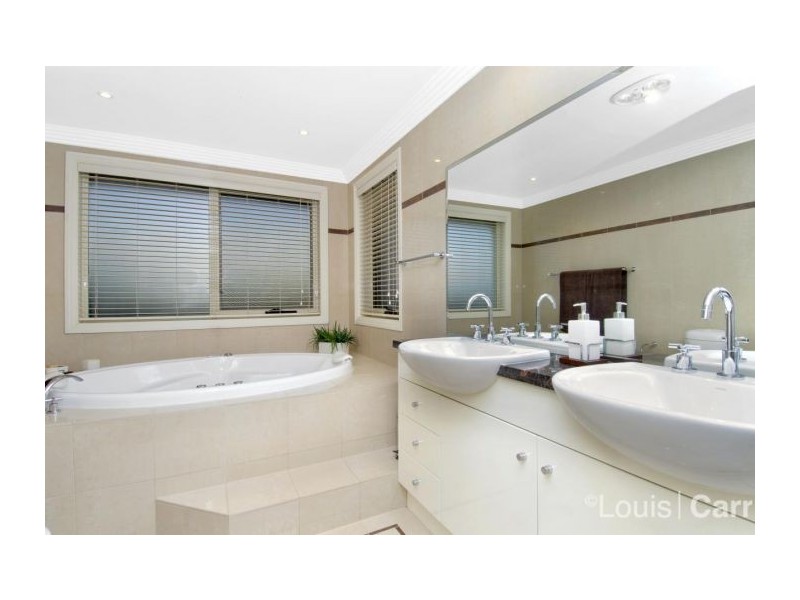 7 Saintly Court, Castle Hill NSW 2154