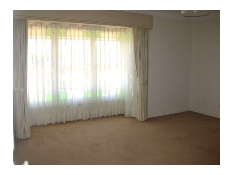 1 Southwood Place, West Pennant Hills NSW 2125