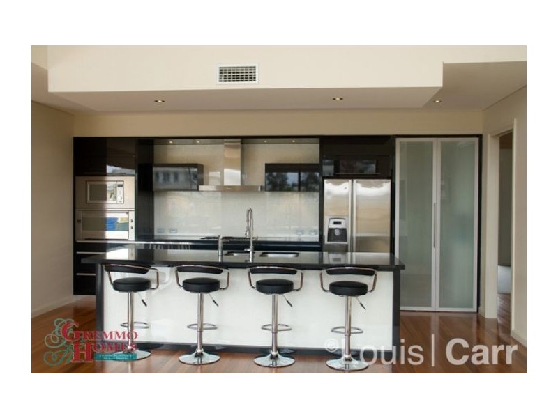 11 Bridgeview Circuit, Bella Vista NSW 2153