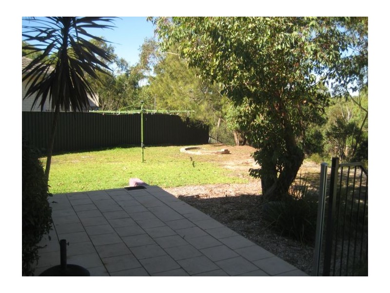 6 Wesley Pl, Cherrybrook NSW 2126