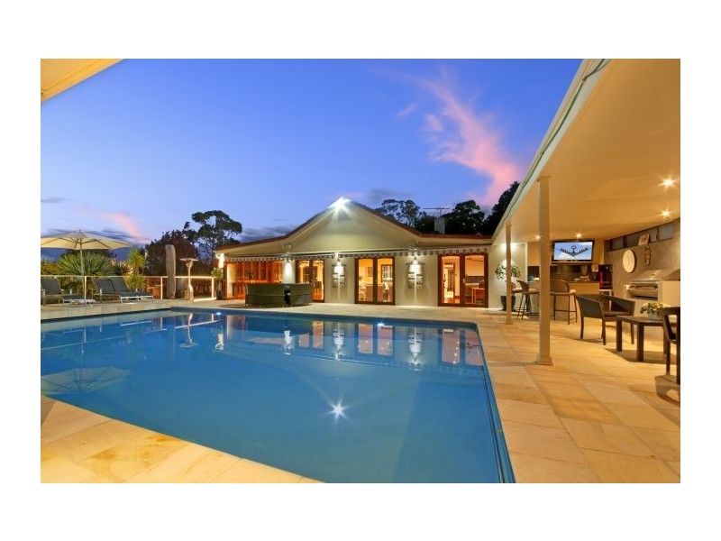 17 Blacks Road, West Pennant Hills NSW 2125