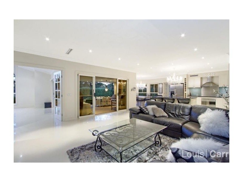 10 Dawes Avenue, Castle Hill NSW 2154