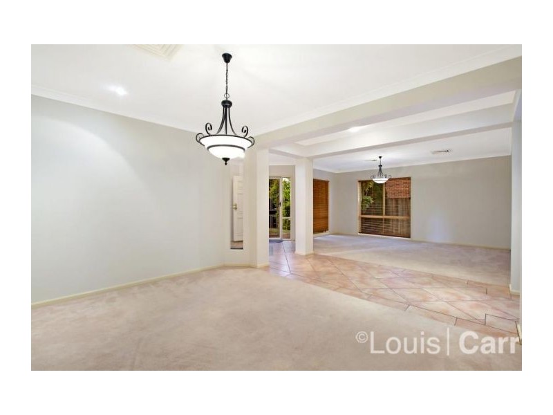 6 Fernleaf Cres, Beaumont Hills NSW 2155