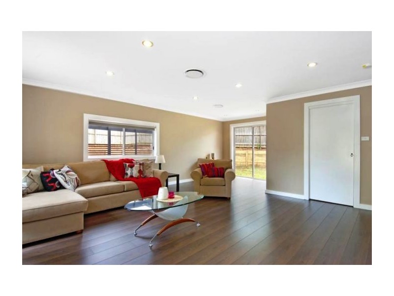 11 Maralinga Place, West Pennant Hills NSW 2125