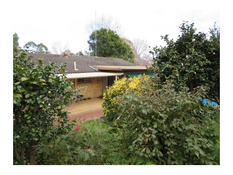 10 Garthowen Cres, Castle Hill NSW 2154