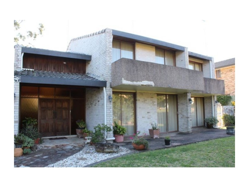 21 St Marks Avenue, Castle Hill NSW 2154