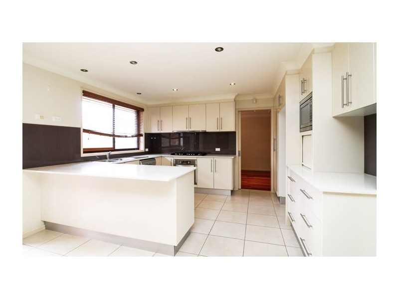 8 Bayberry Way, Castle Hill NSW 2154