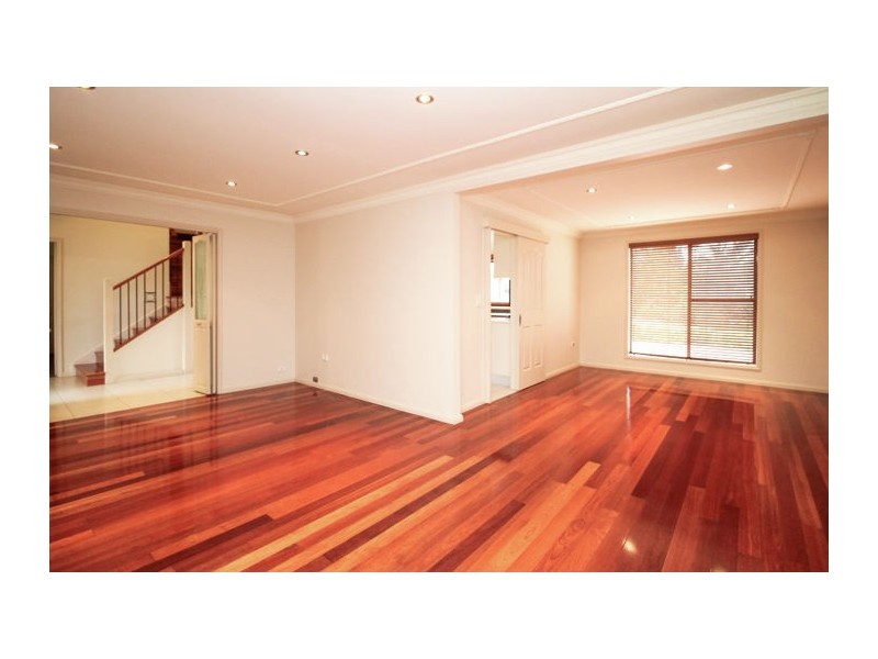 8 Bayberry Way, Castle Hill NSW 2154