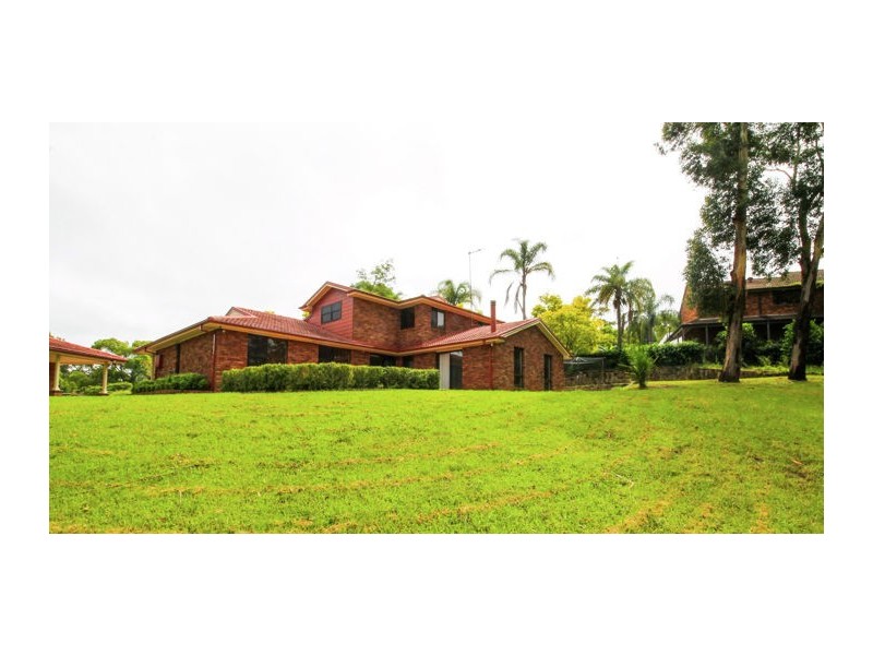 8 Bayberry Way, Castle Hill NSW 2154