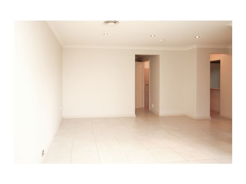 8 Bayberry Way, Castle Hill NSW 2154