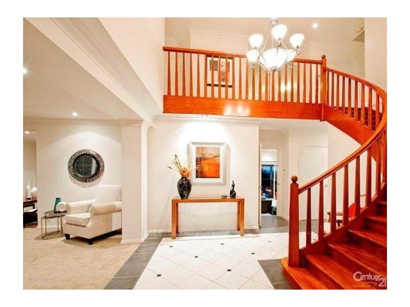 5 Huntingdale Circle, Castle Hill NSW 2154