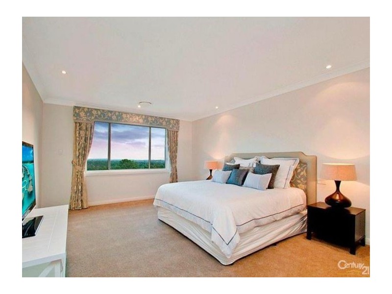 5 Huntingdale Circle, Castle Hill NSW 2154