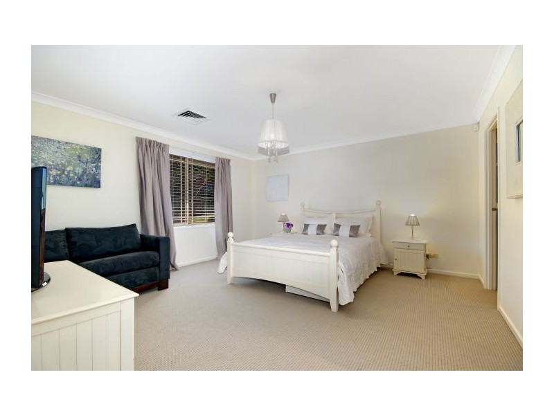15 Brett Place, West Pennant Hills NSW 2125