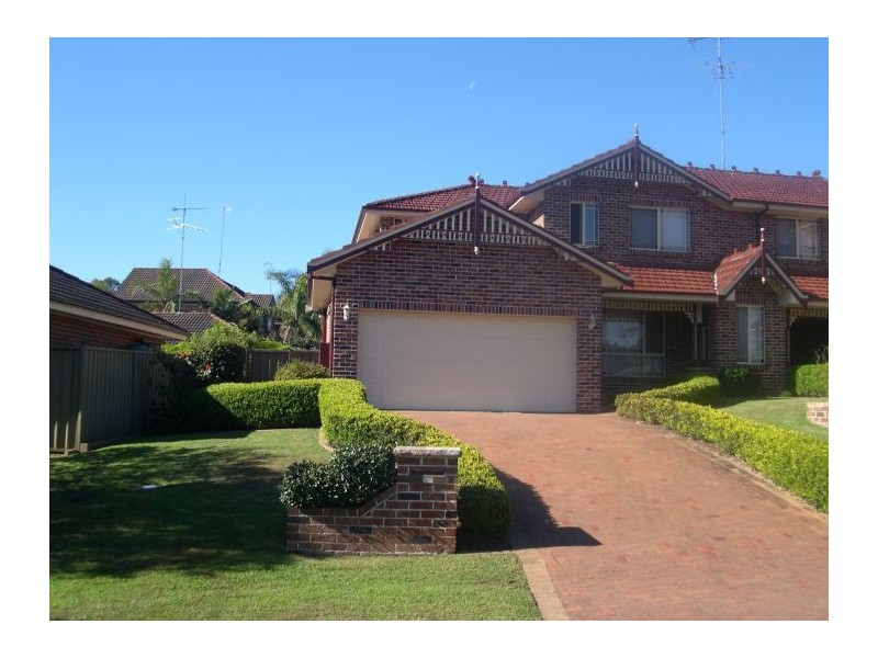1/9 Strathcarron Avenue, Castle Hill NSW 2154