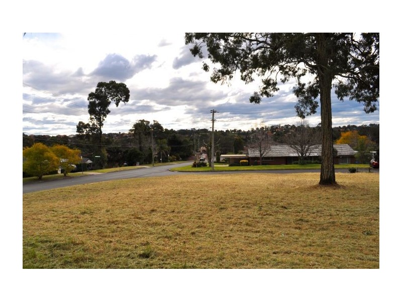 24 Lowanna Avenue, Baulkham Hills NSW 2153