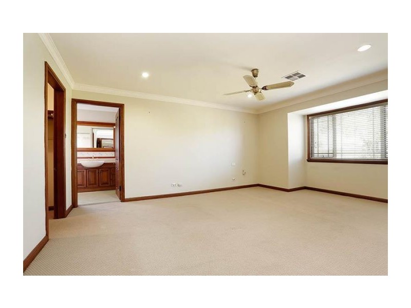 31 David Rd, Castle Hill NSW 2154