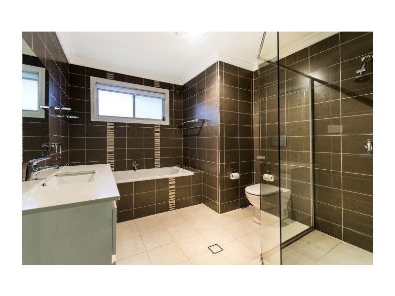 8 Chapel Close, Cherrybrook NSW 2126