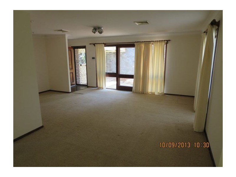 3 Parkhill Cres, Cherrybrook NSW 2126