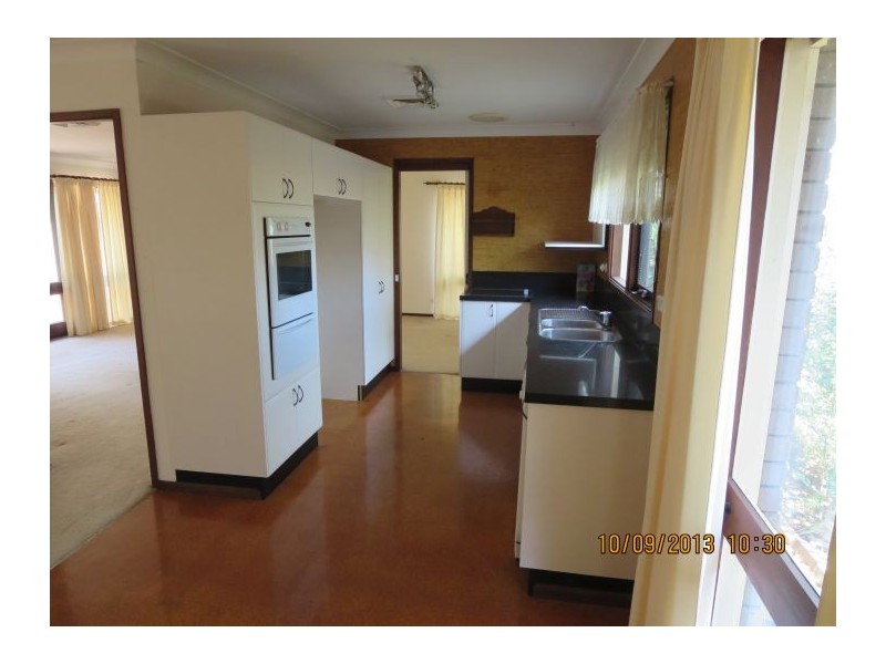 3 Parkhill Cres, Cherrybrook NSW 2126
