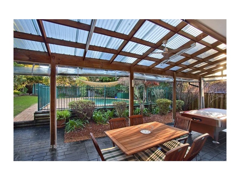 90 Oakhill Drive, Castle Hill NSW 2154