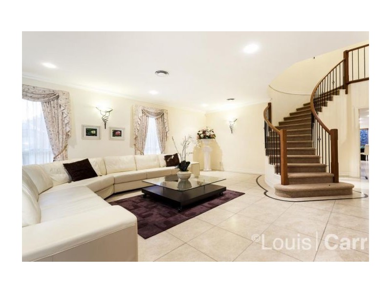 25 Beaumaris Ave, Castle Hill NSW 2154