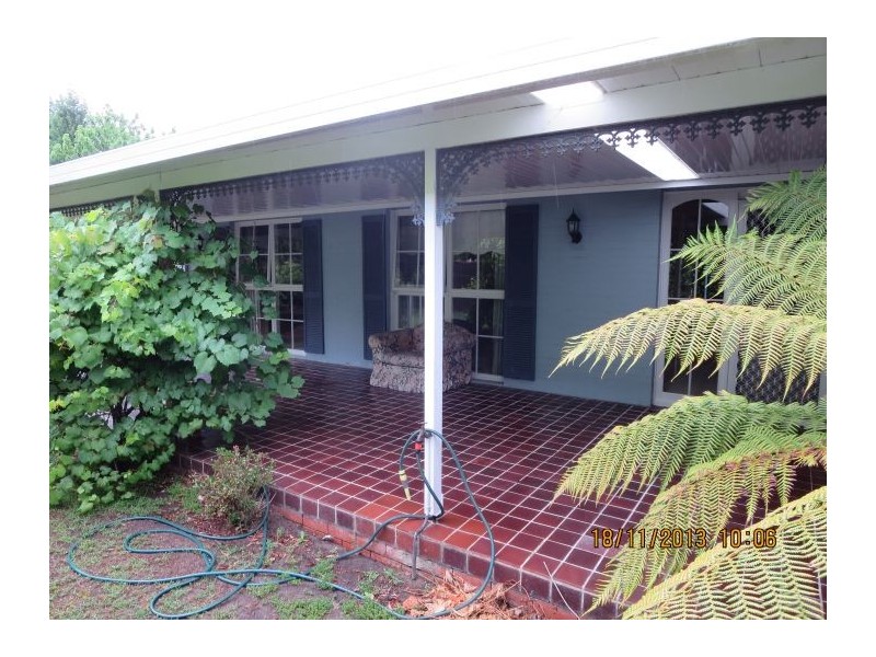 8 Finley Pl, Glenhaven NSW 2156