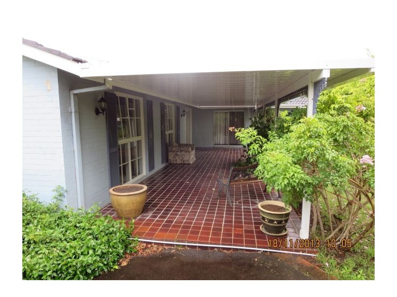 8 Finley Pl, Glenhaven NSW 2156