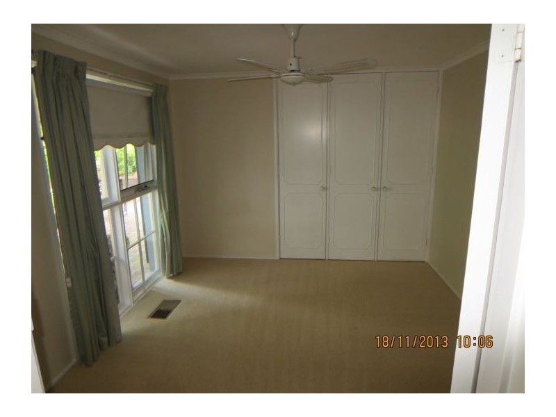 8 Finley Pl, Glenhaven NSW 2156