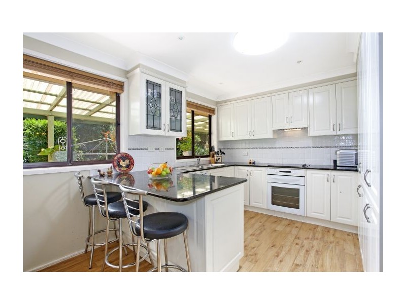 2 Dickson Avenue, West Pennant Hills NSW 2125