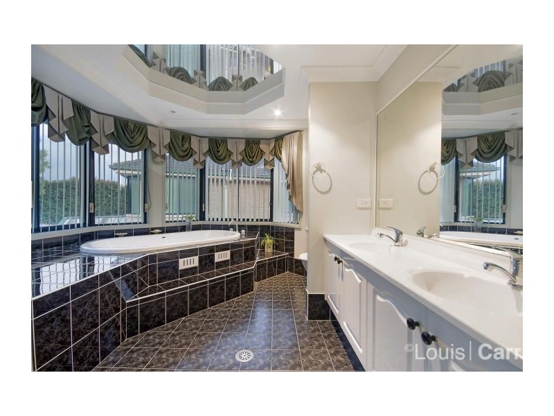 4 Comet Cct, Beaumont Hills NSW 2155