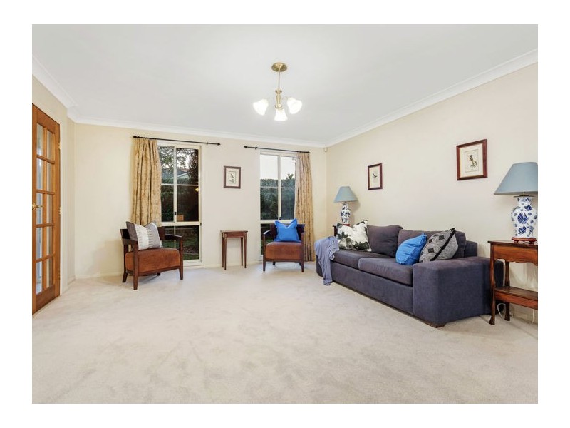 8 Softwood Avenue, Beaumont Hills NSW 2155