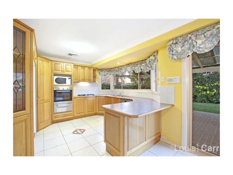 6 Shelly Crescent, Beaumont Hills NSW 2155