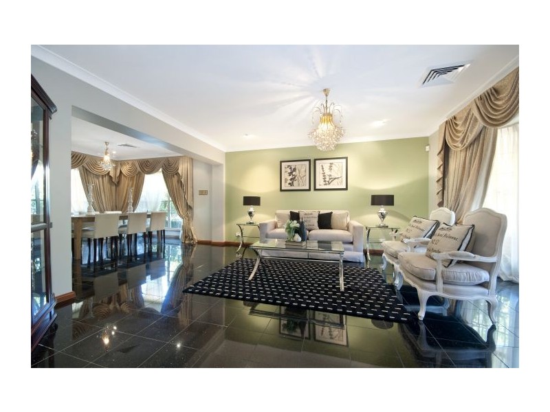 112 Aiken Road, West Pennant Hills NSW 2125