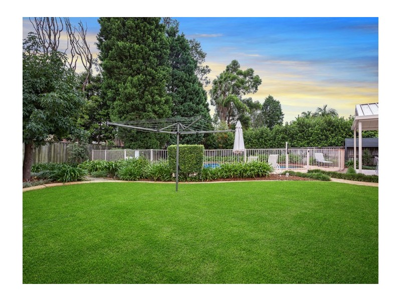 3 De La Salle Place, Castle Hill NSW 2154